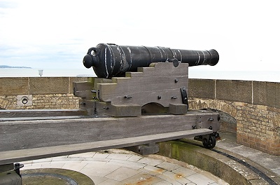 24 Pounder Cannon on Martello Tower No. 24